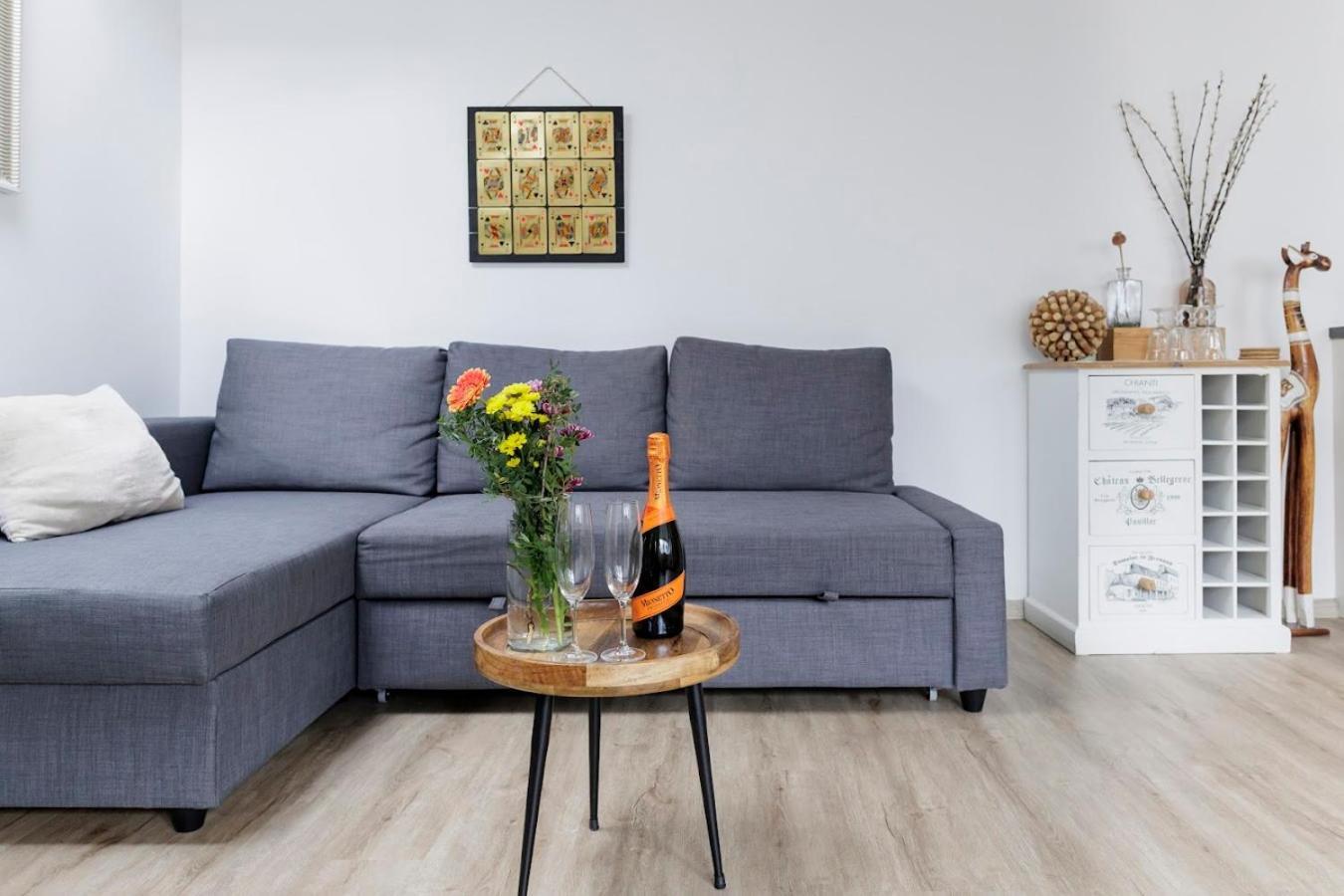 Vip Apartment In Old Town With Free Parking Bratislava Luaran gambar