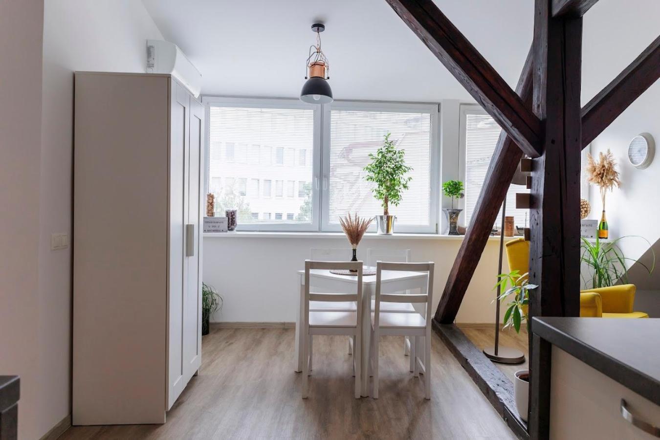 Vip Apartment In Old Town With Free Parking Bratislava Luaran gambar