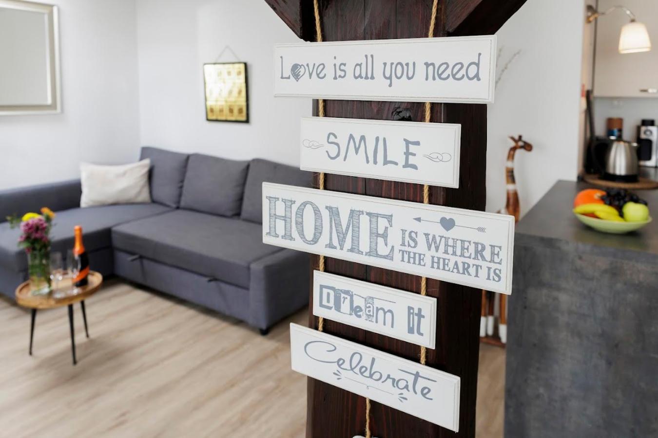 Vip Apartment In Old Town With Free Parking Bratislava Luaran gambar